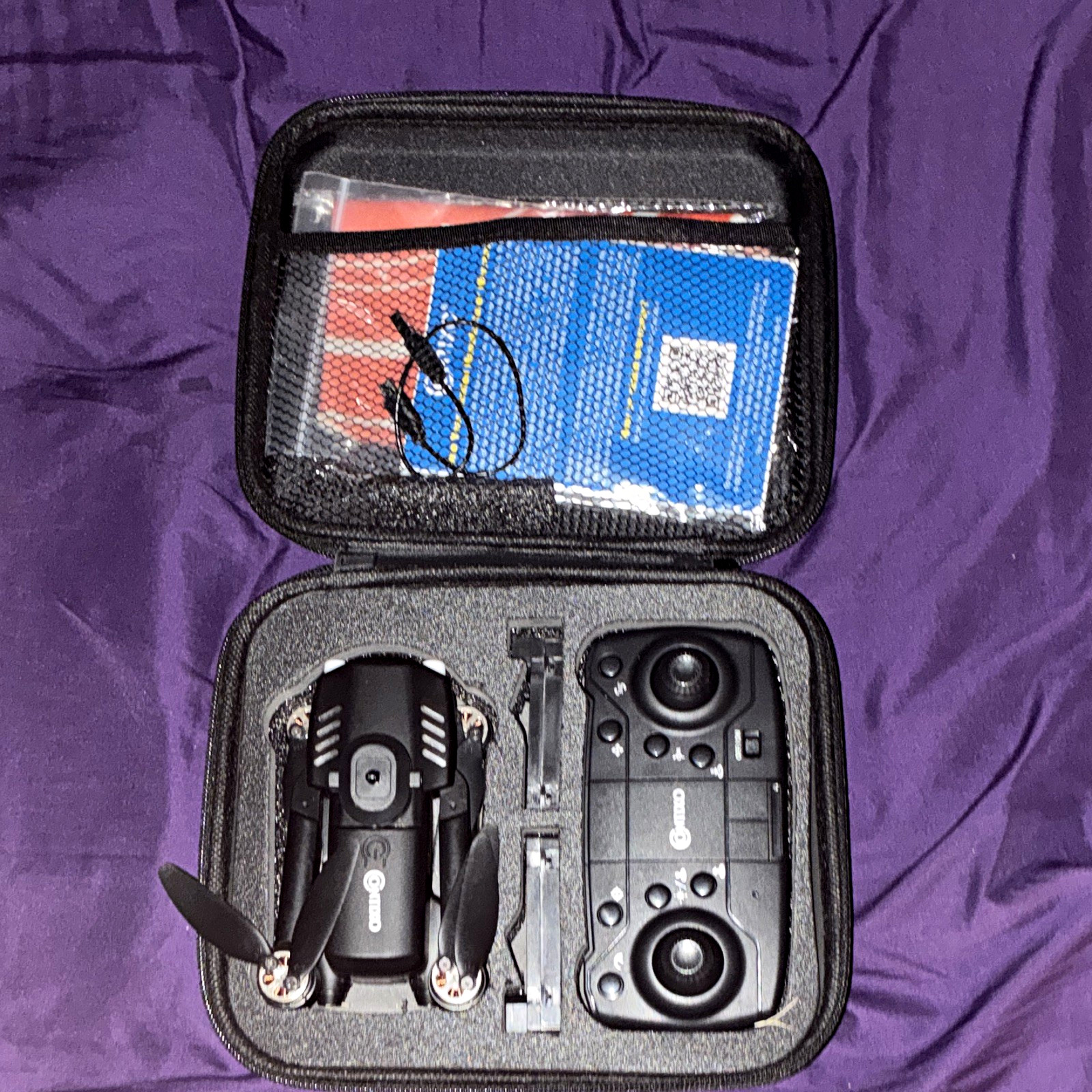 Contixo F21 Foldable RC Quadcopter Drone, Black, Remote Controller & Case