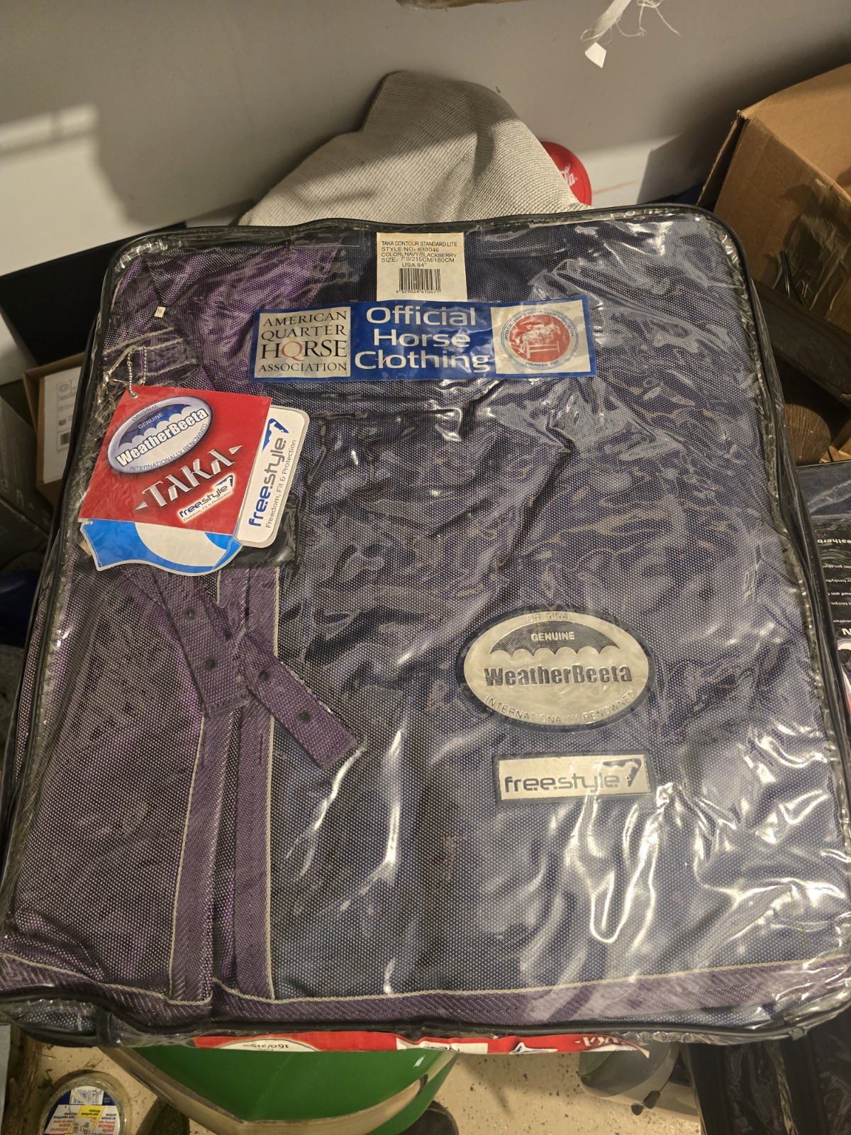 NWT Weatherbeeta ComFiTec Standard 84" Turnout Medium Blanket NEW