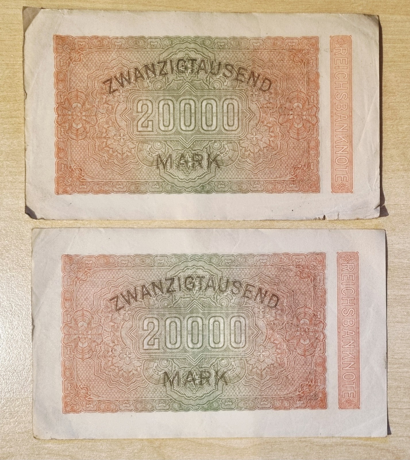 1923 Germany 20000 Mark Banknotes – Close serial numbers