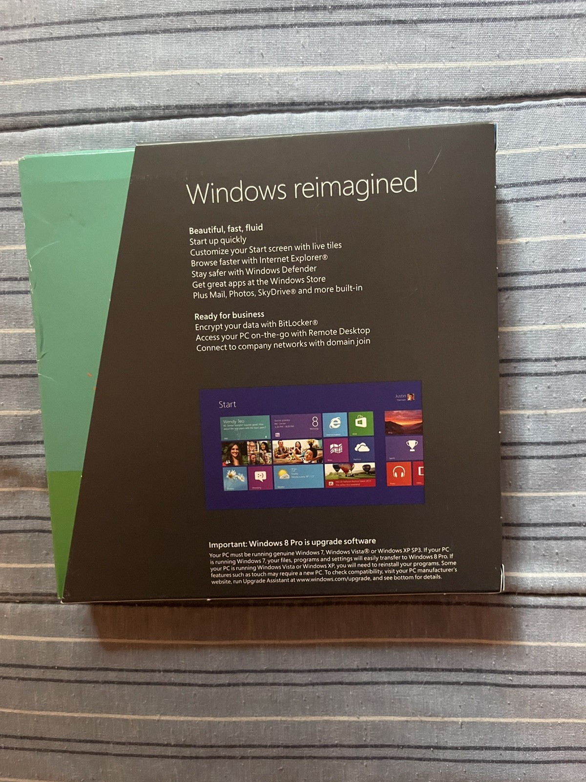 Microsoft Windows 8 Pro 32 & 64-Bit DVD Software PC Upgrade 2012 New / Sealed