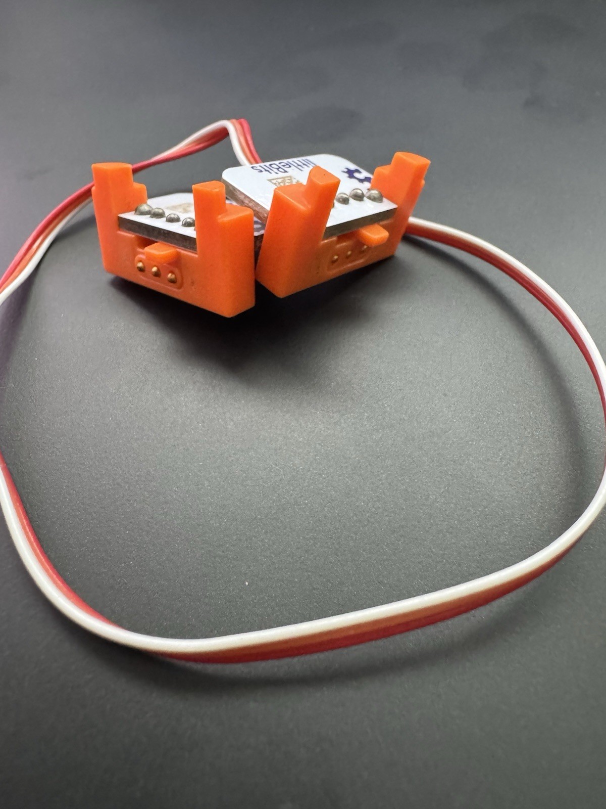 littleBits STEM Kit Replacement: w1 Wire Connector Module - UNTESTED