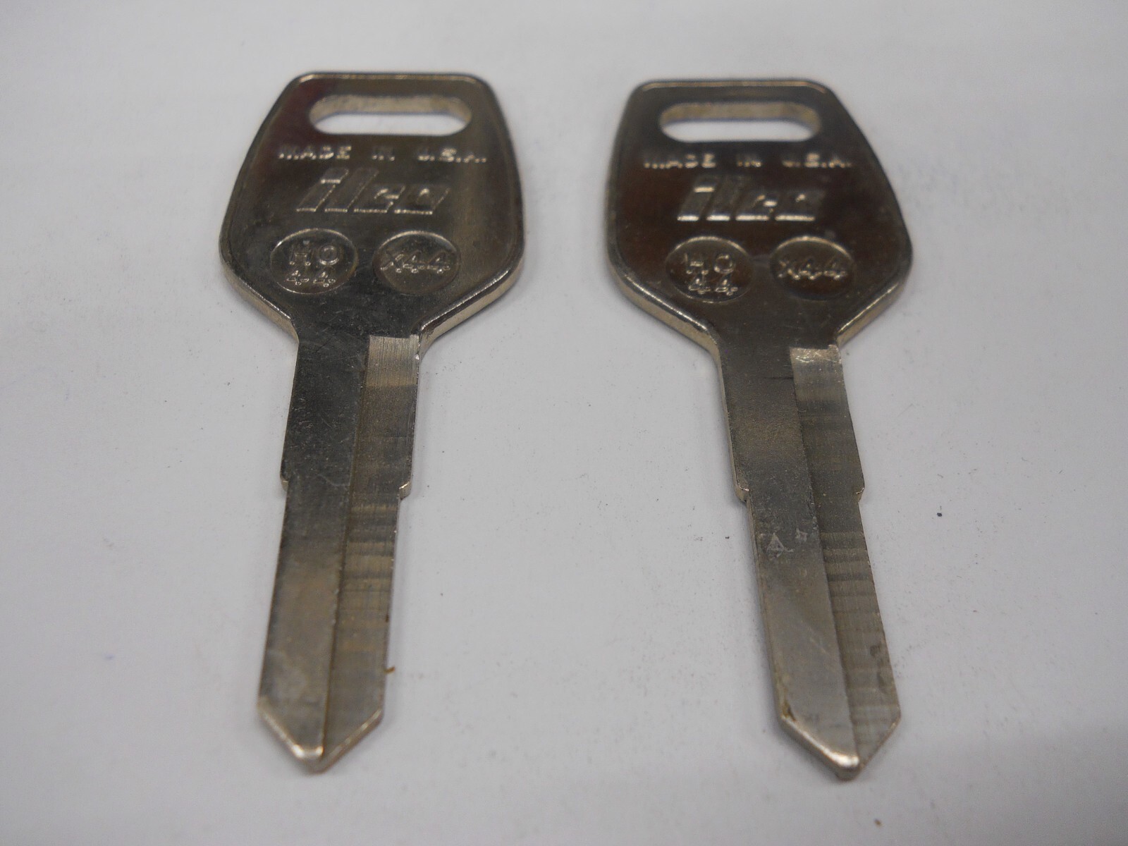 Ilco X44 Key Blank Fits Honda HD69 HO44 HN4 OLD STYLE Lot of 2