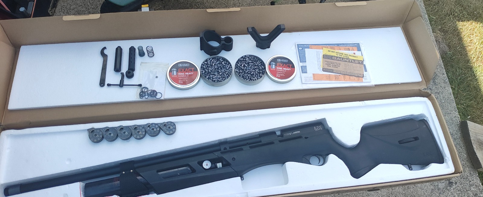 Umarex gauntlet Gen 1, .25 Cal. PCP. Upgraded Ninja air tank. With 4x16 scope.