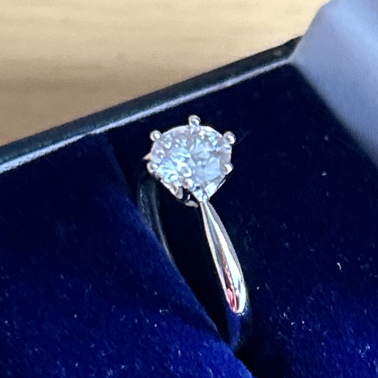 Gorgeous 925 Silver Moissanite Solitaire Ring /Size M/ N / 1ct
