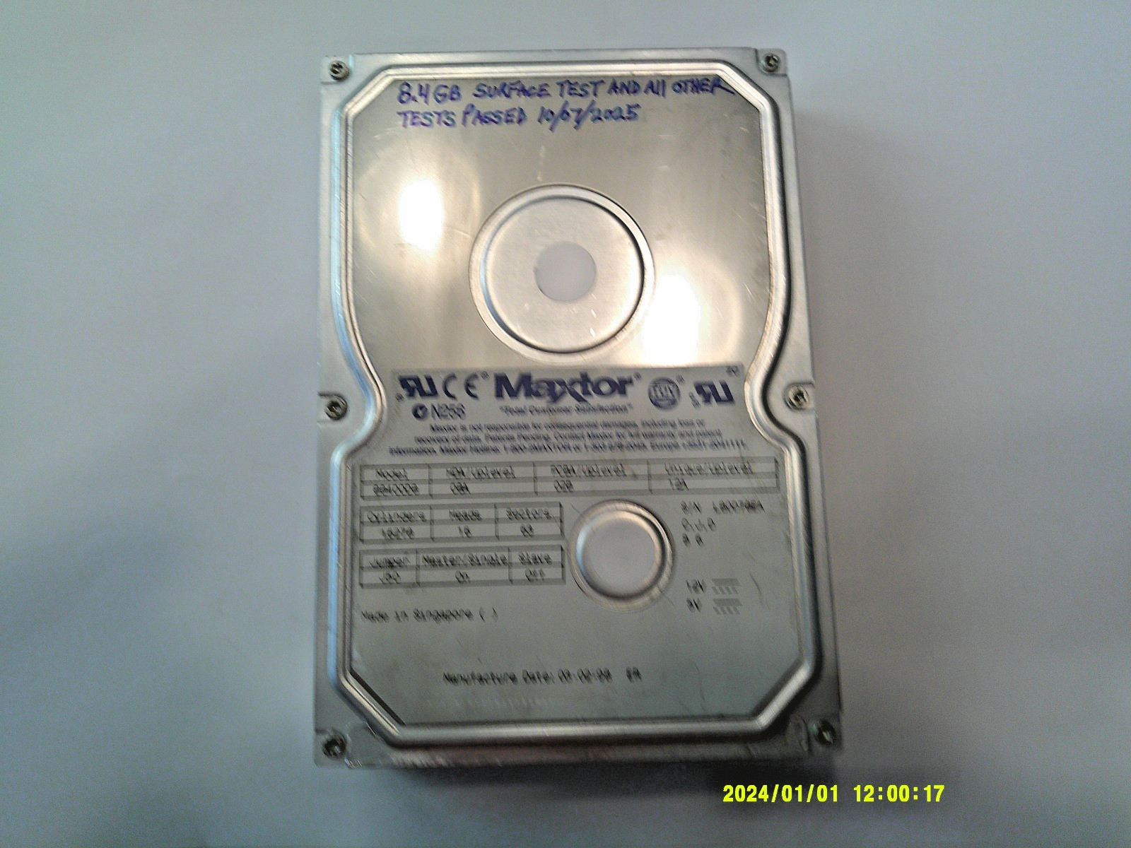 Maxtor Model: 88400D8 8.4 GB ide HDD (Surface & Read/Write tests - NO ERRORS!!)