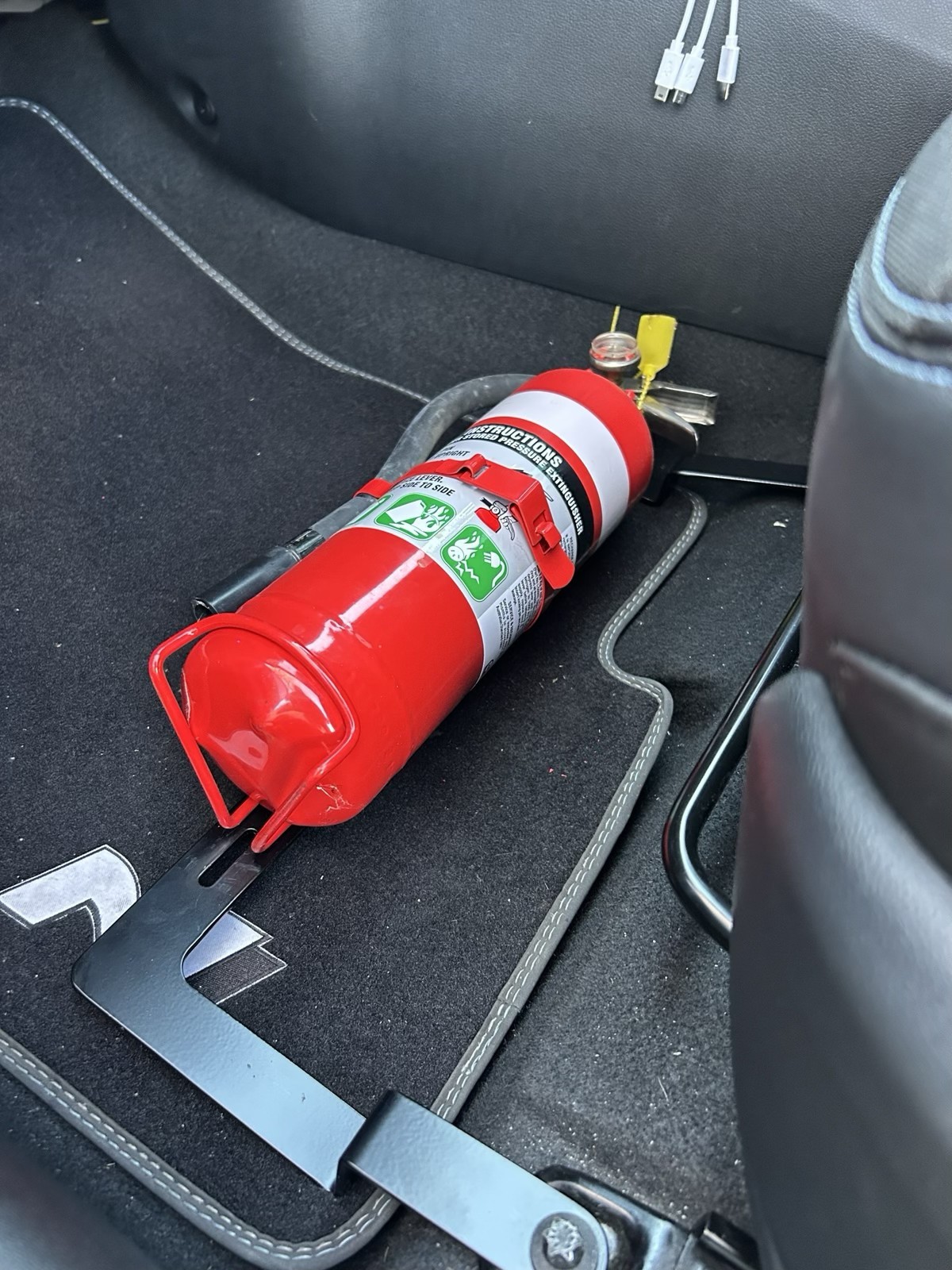 Suitable Hyundai i20N Fire Extinguisher Left side Holder Bracket