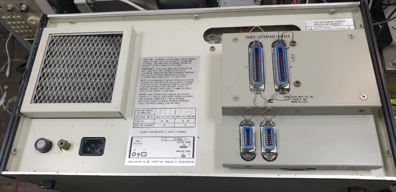 Fluke 5101B Calibrator, Opt 03/05/06