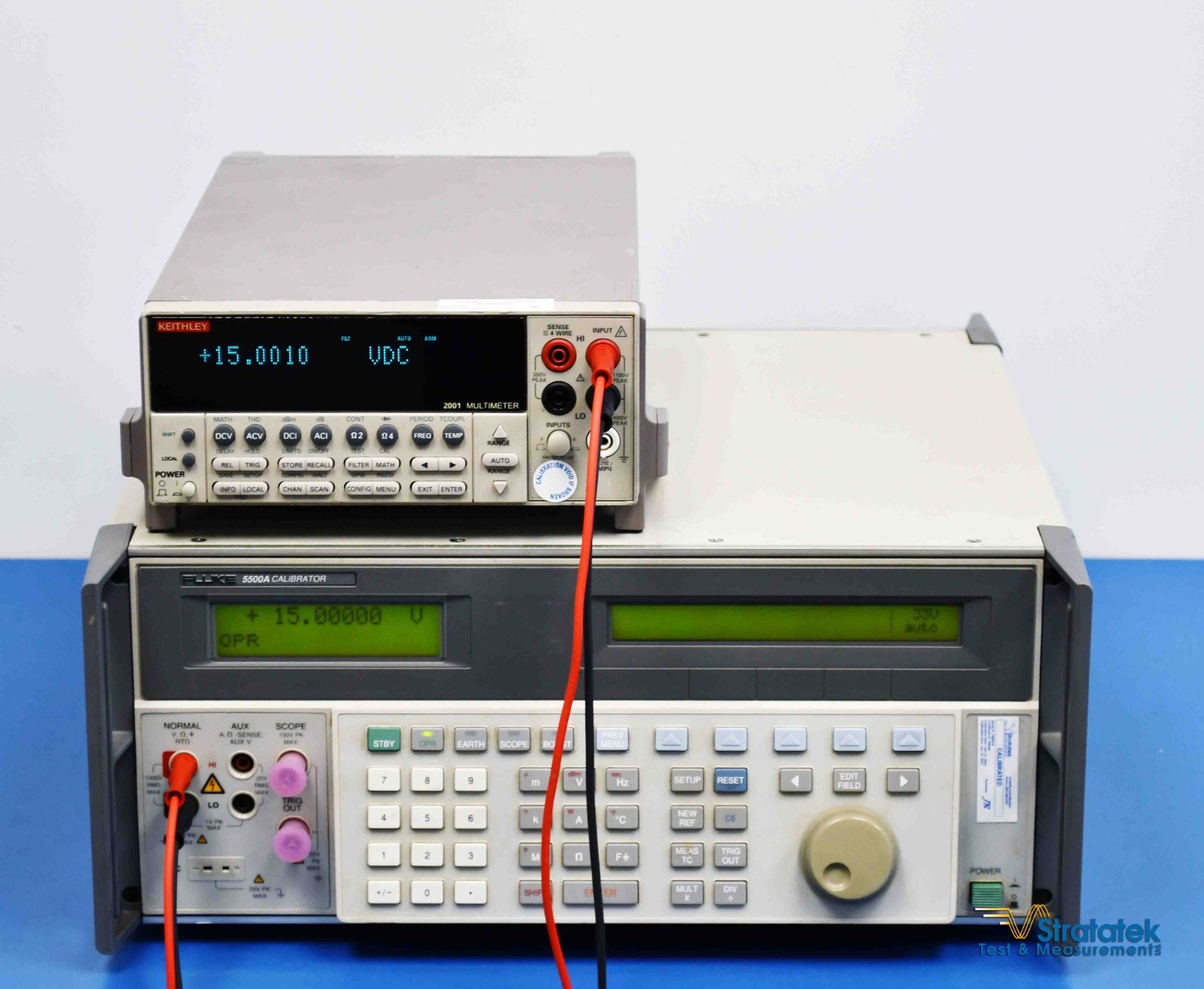 Fluke 5500A Multifunction Calibrator NIST Calibrated