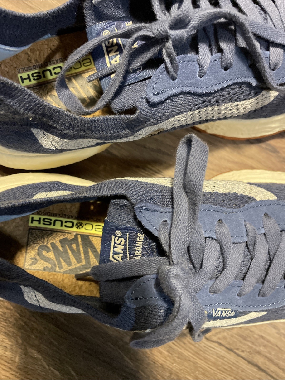 Vans Men's 7 Women's 8.5 UltraRange Vr3 Dark Denim Mesh Sneakers