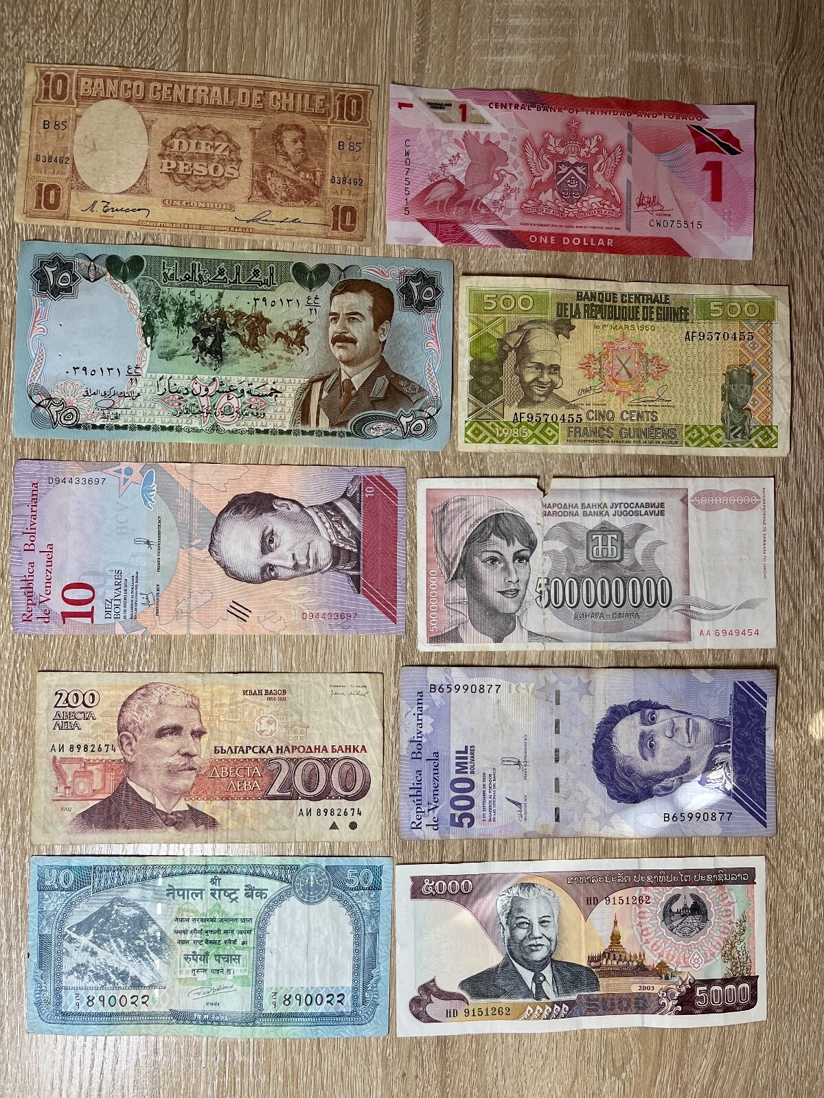 Mix of 10 Circulated Exclusive Banknotes Foreign World Currency Collectibles