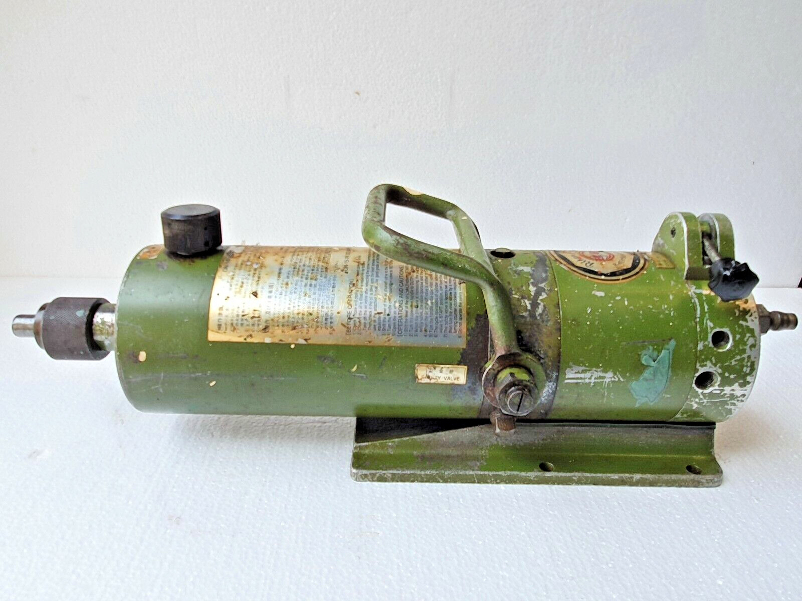 RIKEN SEIKI ON-15-2K-S9 Pneumatic Hydraulic Foot Pump 2000 Bar / 29000 PSI