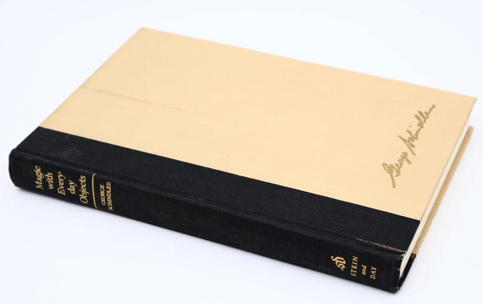 Magic With Everyday Objects by George Schindler (1976) (Book)