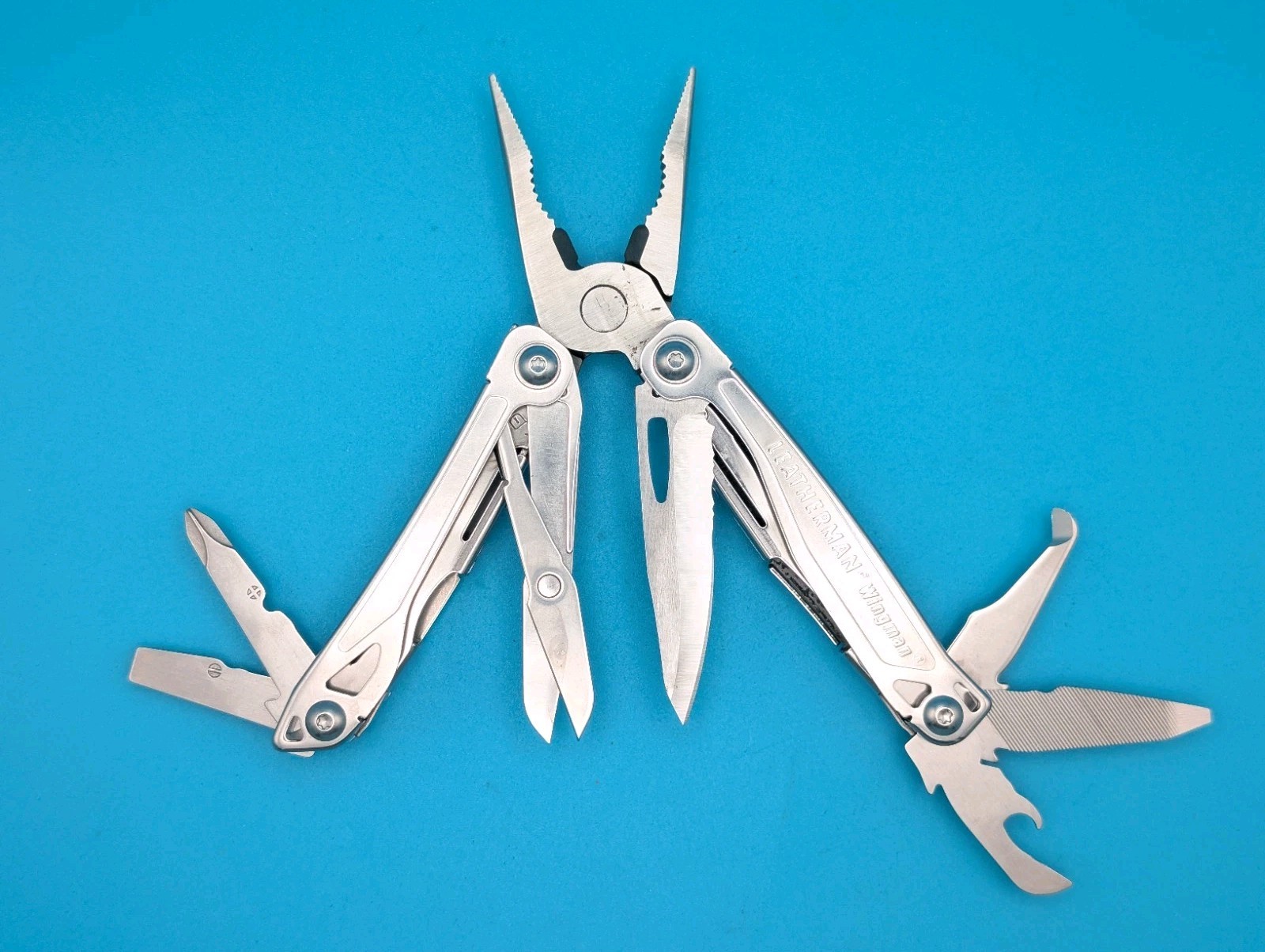 LEATHERMAN WINGMAN MULTI-TOOL! FAST SHIPPING!