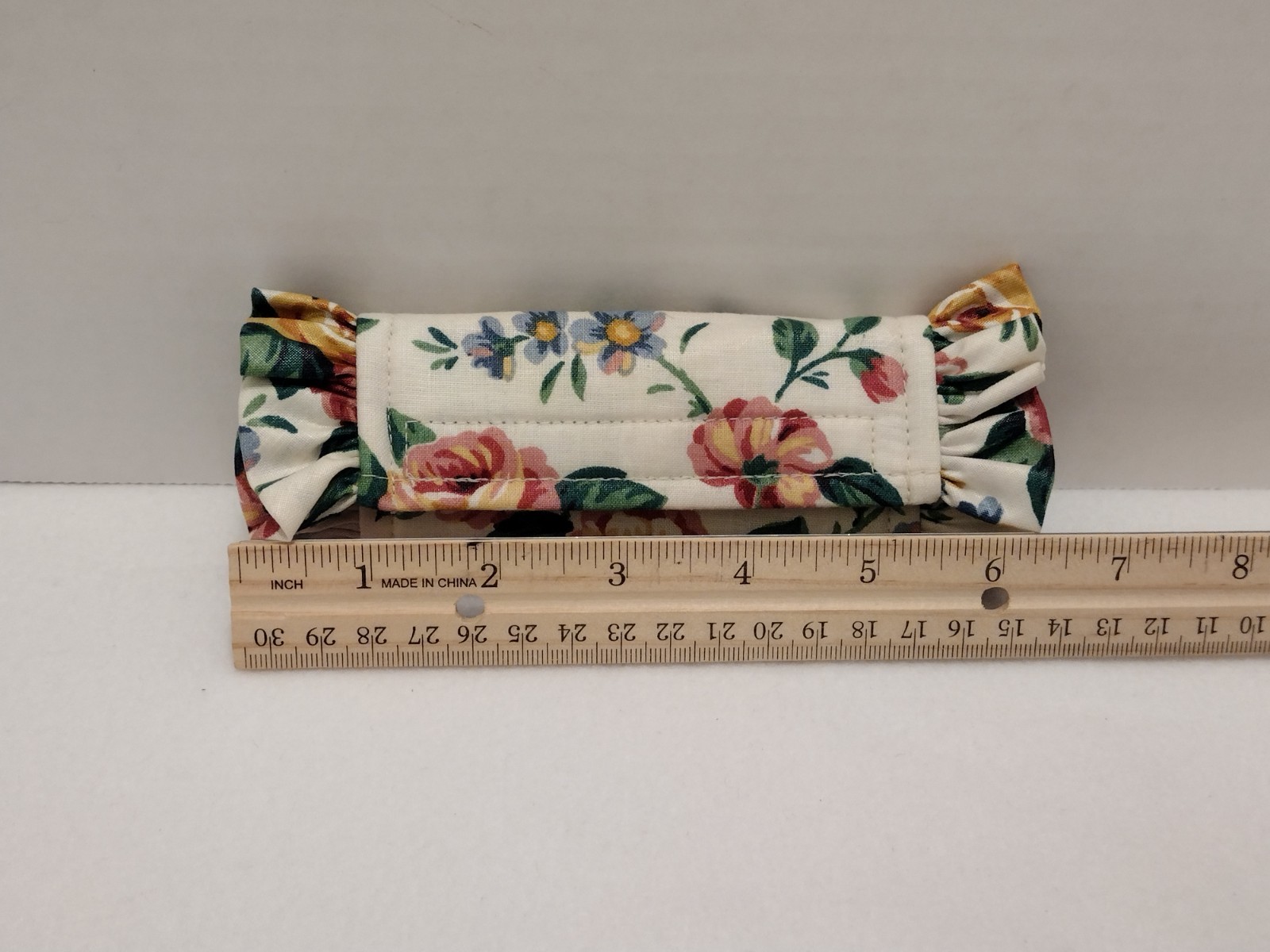LONGABERGER Basket Handle Gripper - Garden Splendor - Hook and Loop Closure