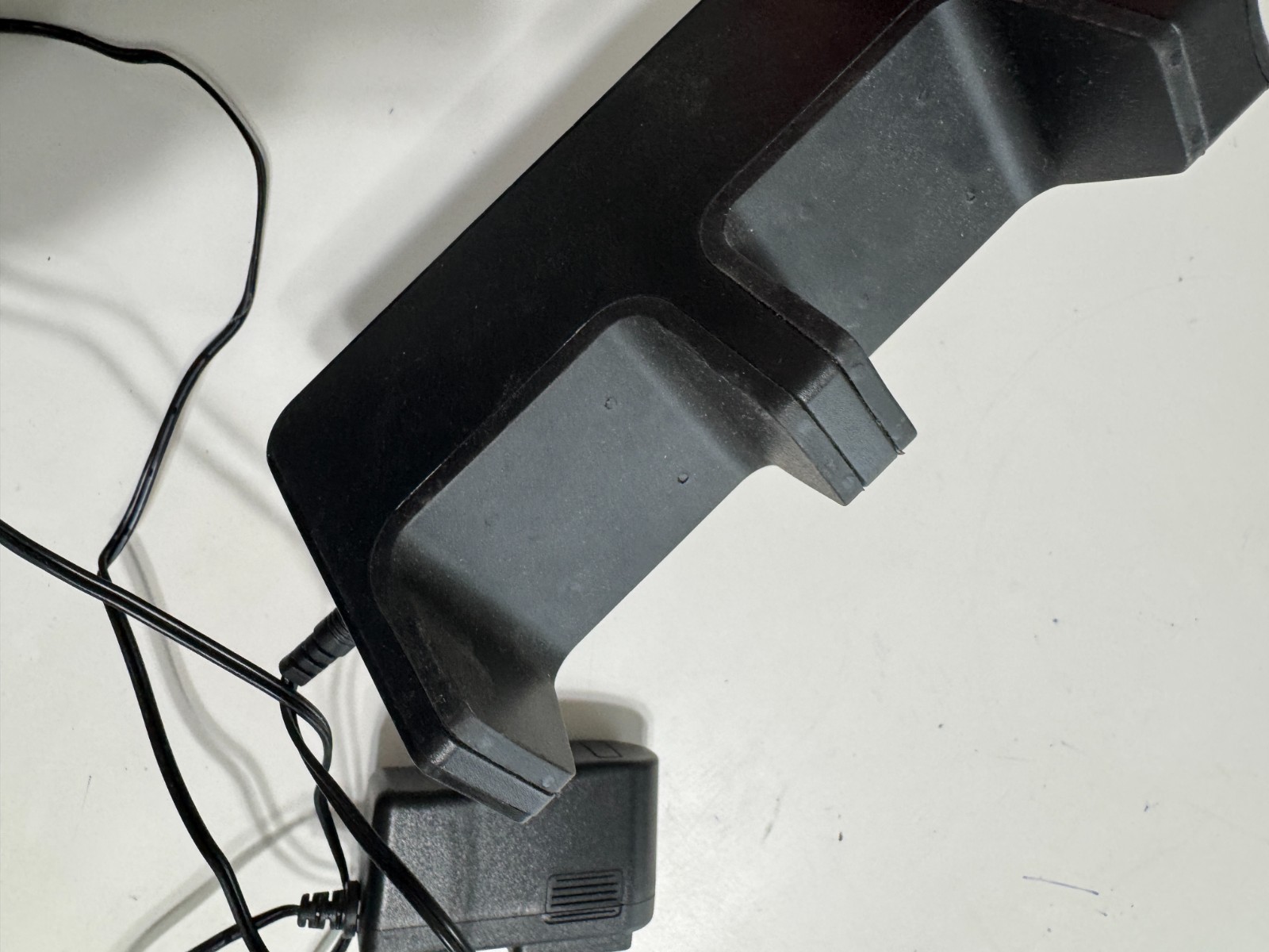 dreamGEAR Charge Station for PS4 DGPS4-6417 (e41)