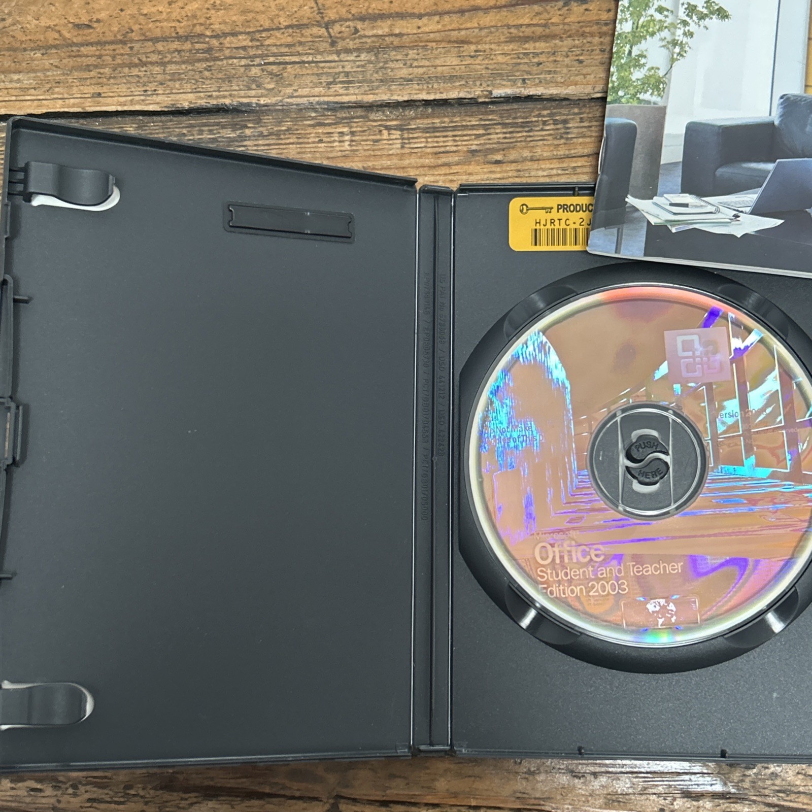 Microsoft Office 2003 Student and Teacher Edition Full Version w/ Word with Key