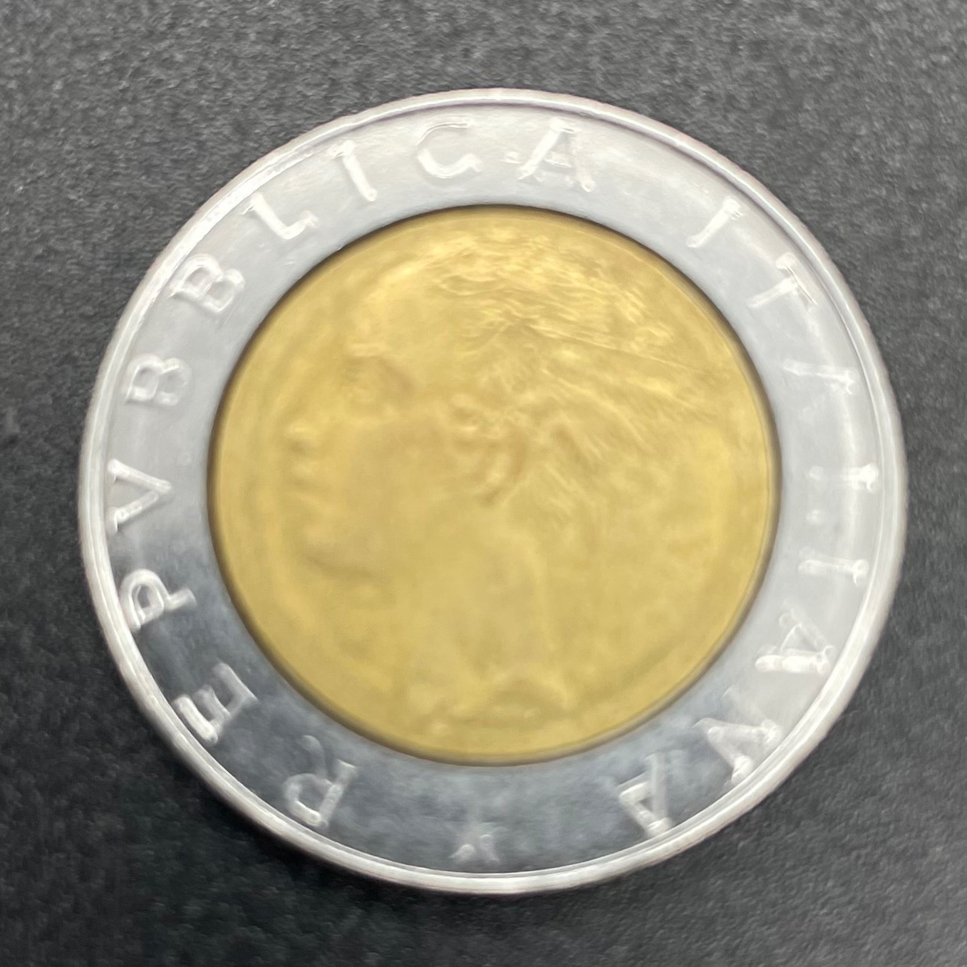 Republic Italiana 1985 R L500 Coin