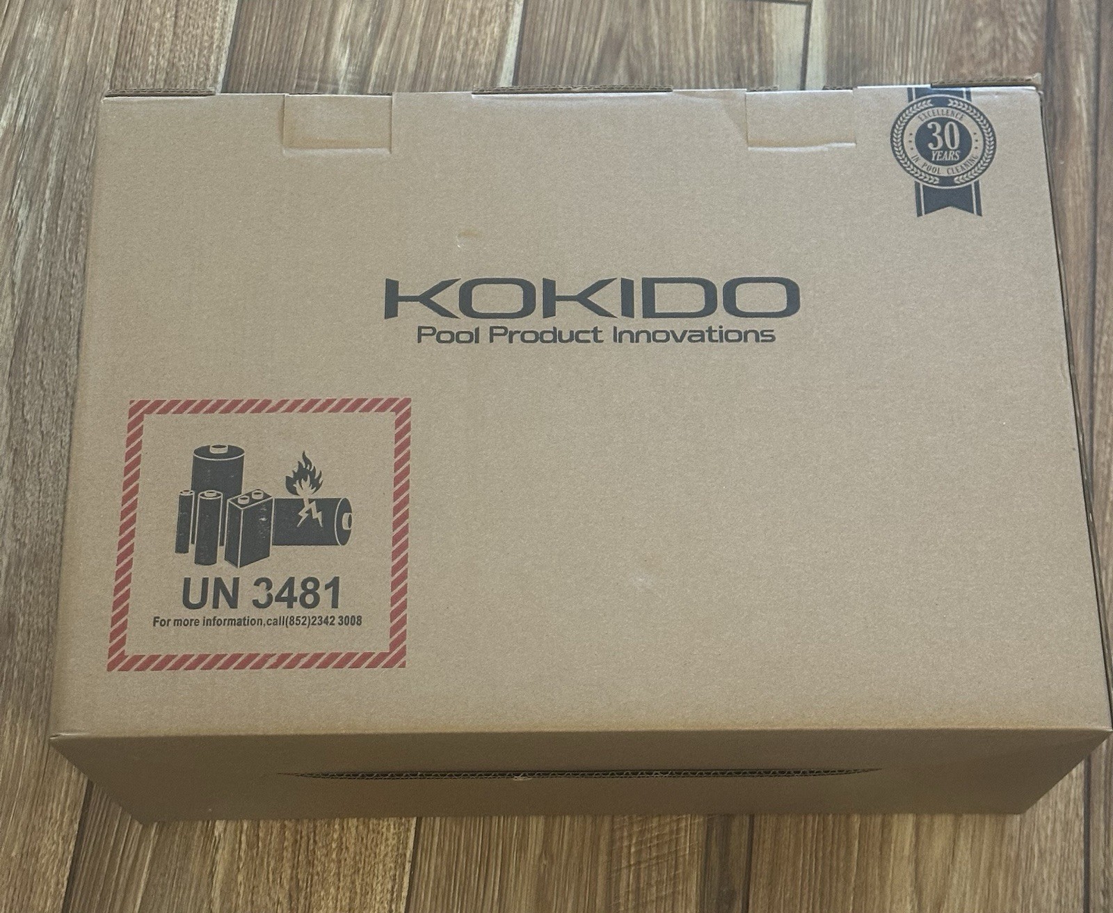 KOKIDO Xtrovac 410 Rechargeable Cordless Pool Leaf Vacuum  New-Open Box