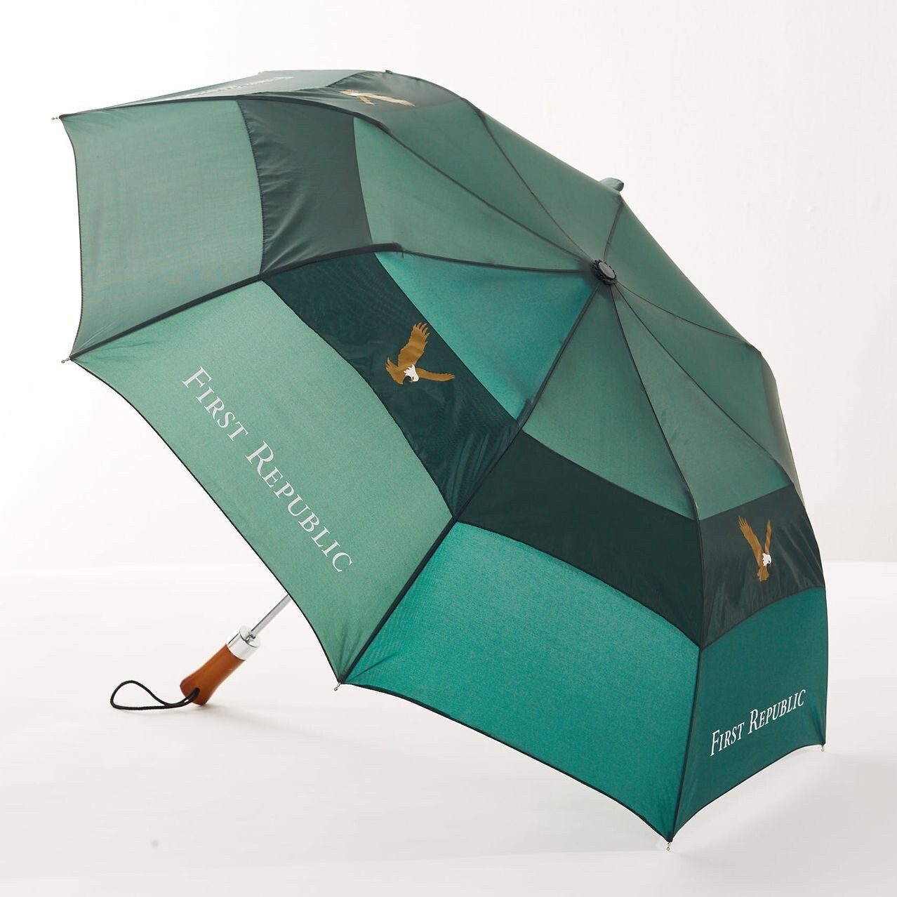 First Republic Bank Green Umbrella Compact Expandable Wood Handle NEW