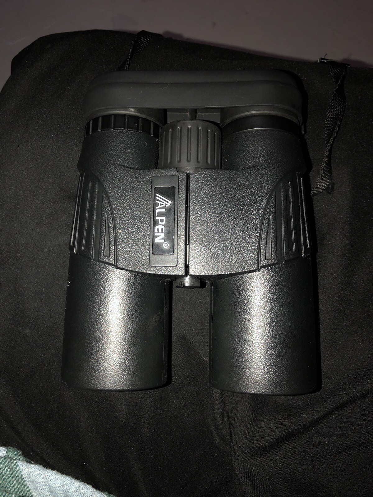 Alpen 10 x 42 waterproof binoculars, prism￼