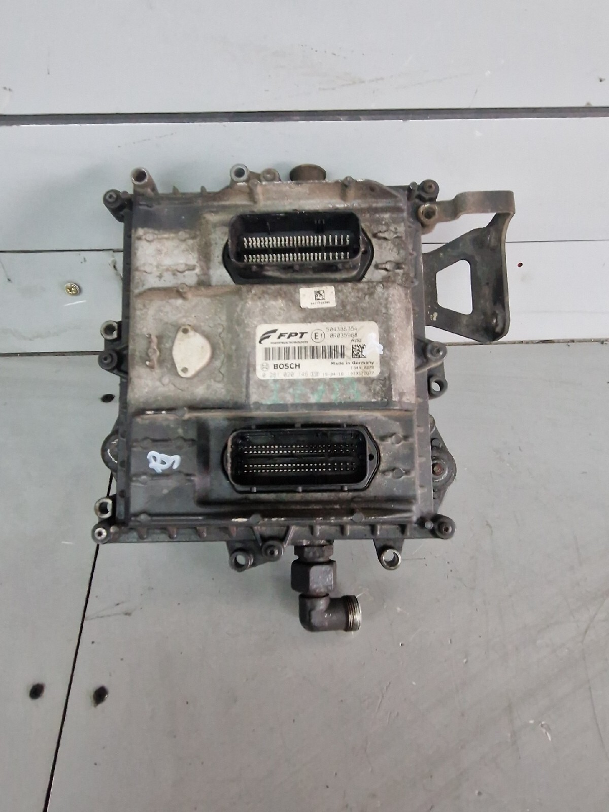 IVECO STRALIS EURO 6 ENGINE ECU