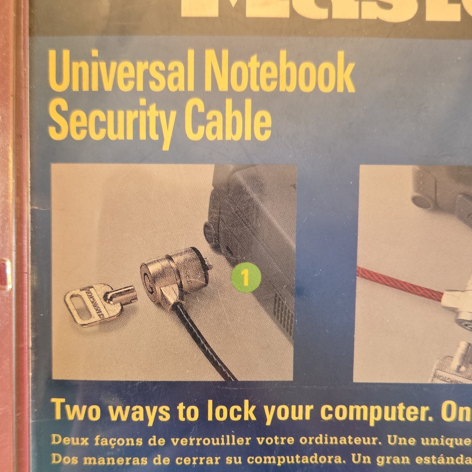 Master Lock 64030 Universal Notebook/Laptop Security Locking Cable w/ Keys