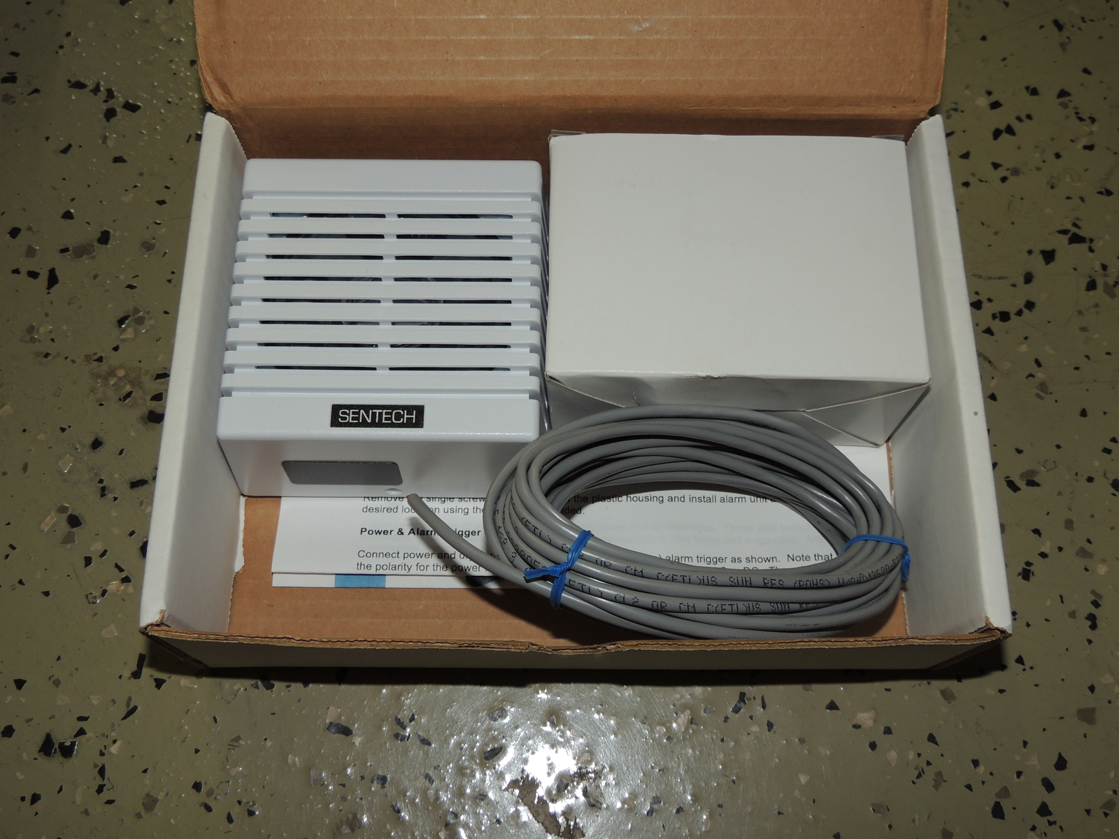 Sentech STC911-C Alarm Synthesized Voice & Tone w/ Counter