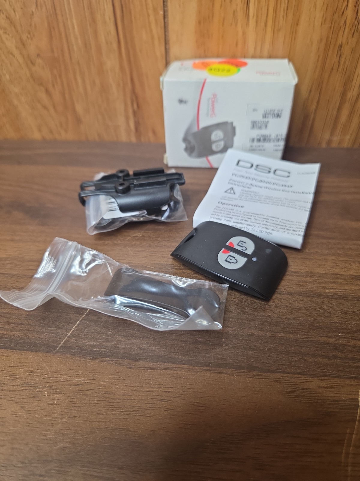 DSC QOLSYS PG9949 WIRELESS  2 BUTTON KEY FOB  W/ PANIC 915 NEO iQ4 iQ2 iQ5 HUB