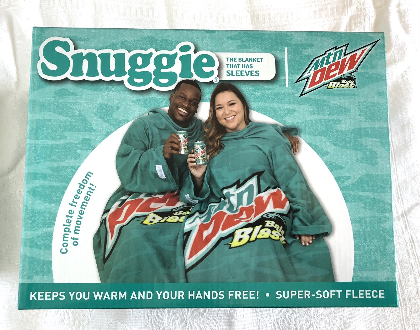 Mountain Dew BAJA BLAST Snuggie Blanket with Sleeves NIB 2024 Allstar Fleece NEW