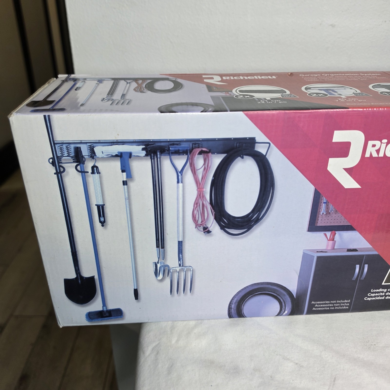 Richelieu 9 Piece (2 rails & 7 Hooks) Garage Organization System