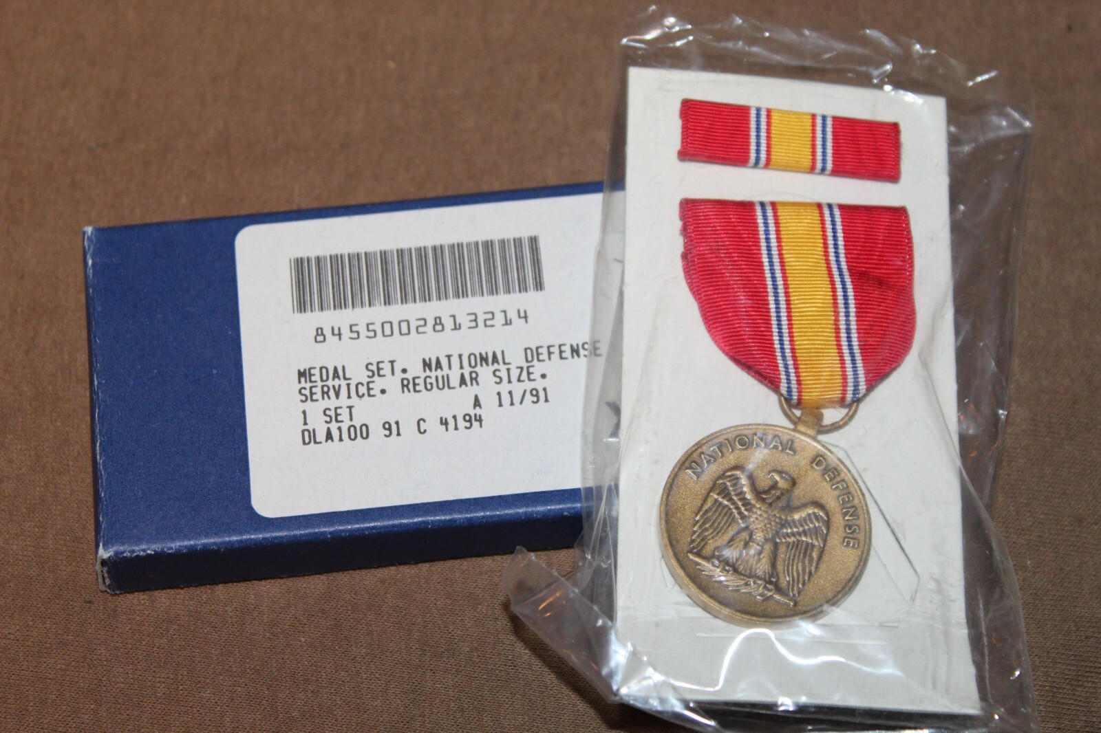 Original Boxed 91' d. U.S. National Defense Service Medal w/Ribbon, Gulf War One
