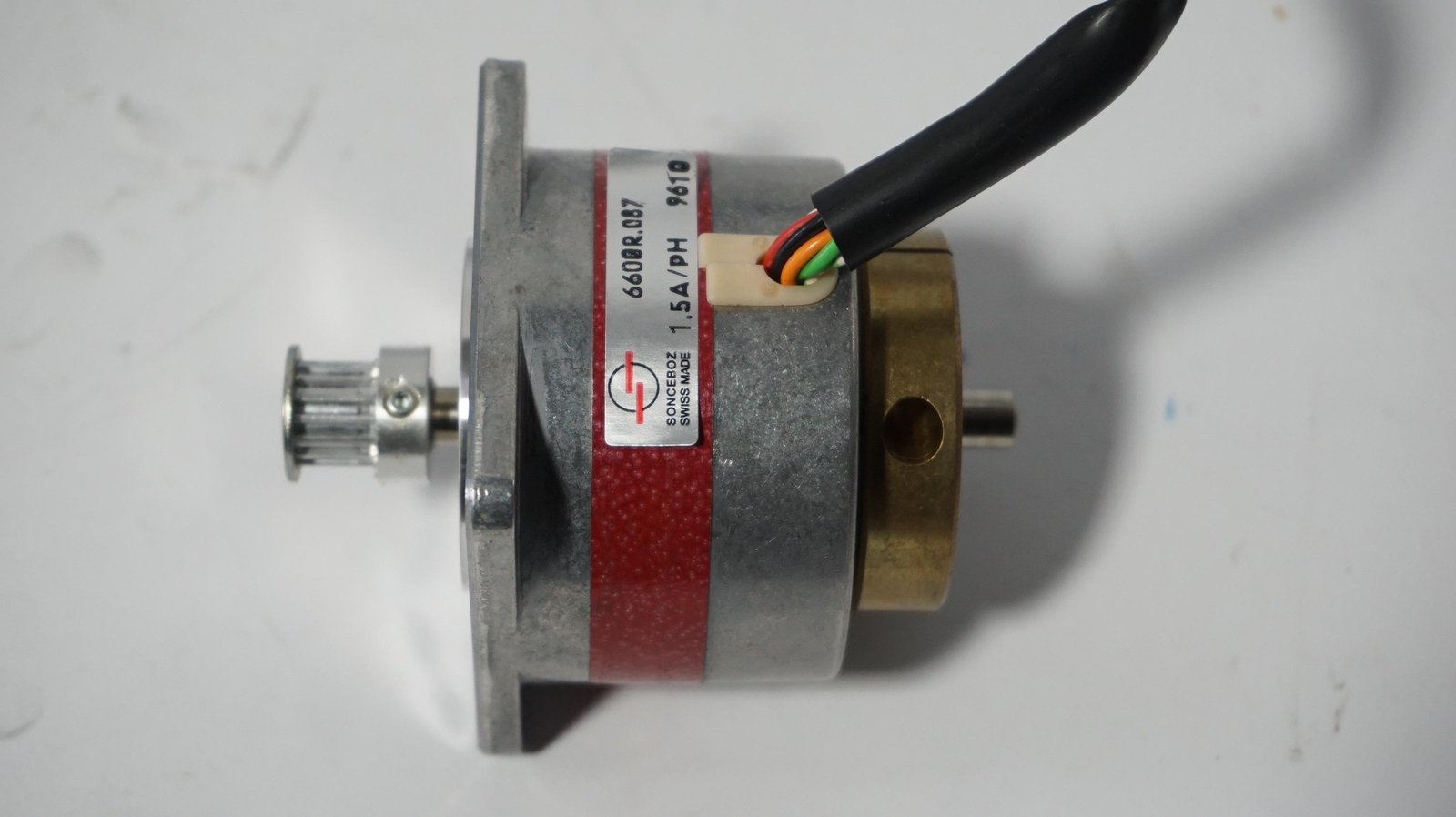 SONCEBOZ 6600R.087 SWISS-MADE STEPPING STEPPER MOTOR 1.5 A/ PH 6600R087
