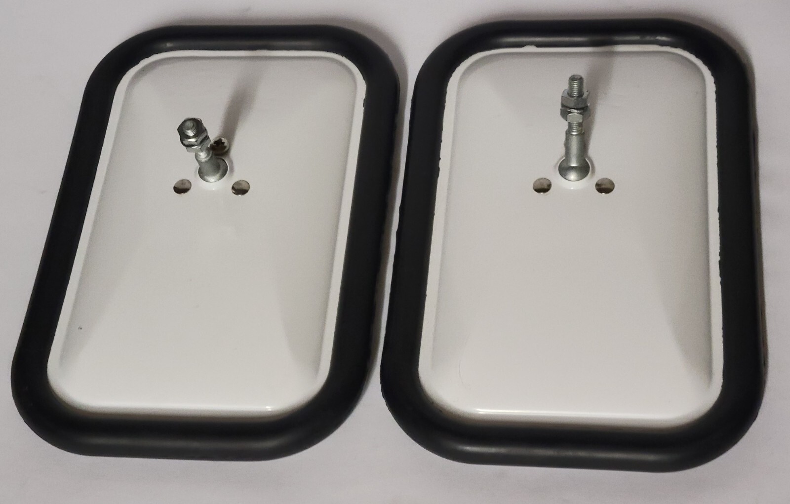 NOS Yankee 5" x 8" Mirrors Steel White Powder Coat Finish PAIR USA Rubber Rimmed