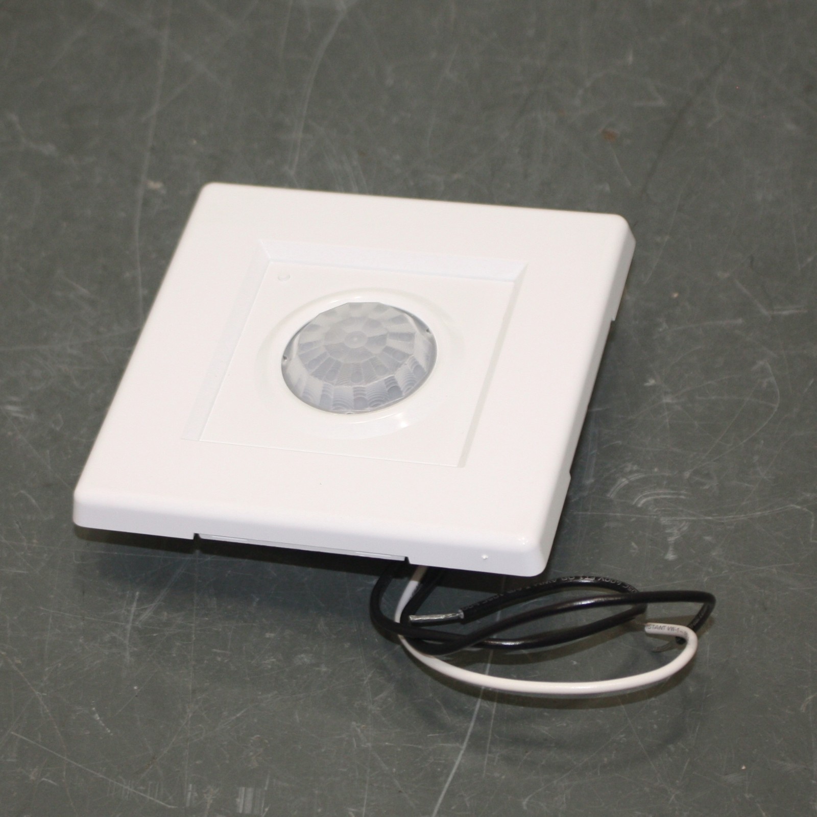 Sensor Switch nLight PIR Occupancy RMR PDT 9, PIR, Ceiling, 120/277V AC, 360°