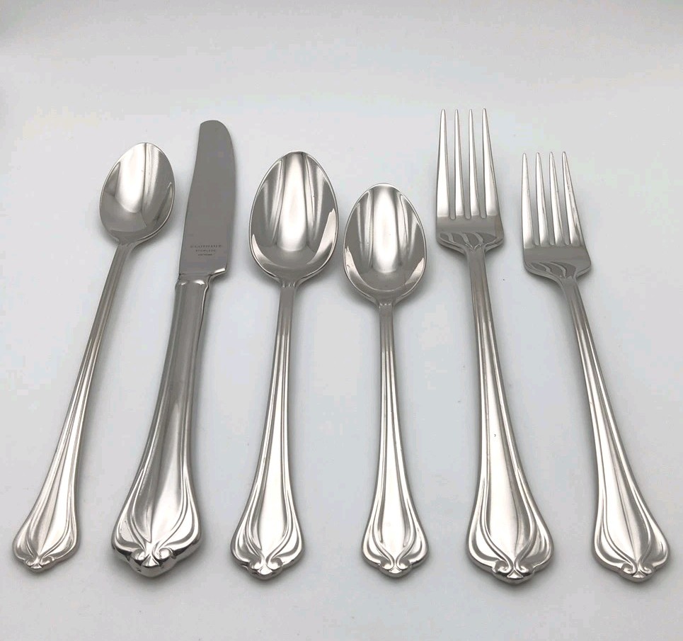 Gorham Larina 6 Piece Place Set Glossy Stainless 18/10 Vietnam Flatware NOS