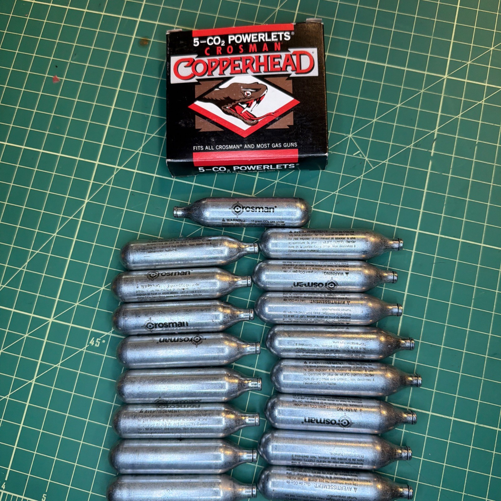 Crosman CO2 Cartridges 22 Cartridge Tank BB Pellet Airsoft Gun Gas12 Gram
