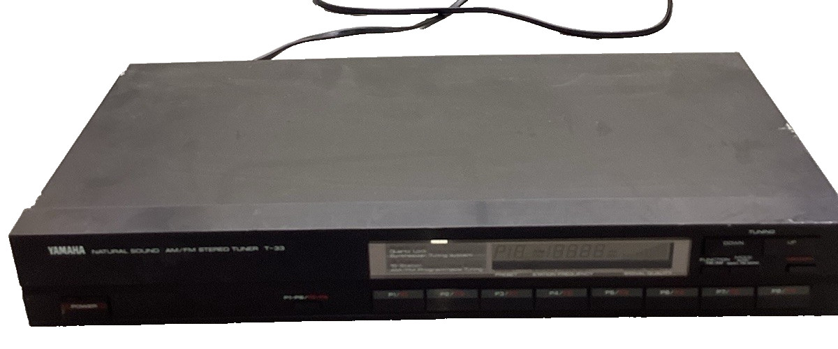 VINTAGE YAMAHA MODEL T-33 STEREO TUNER