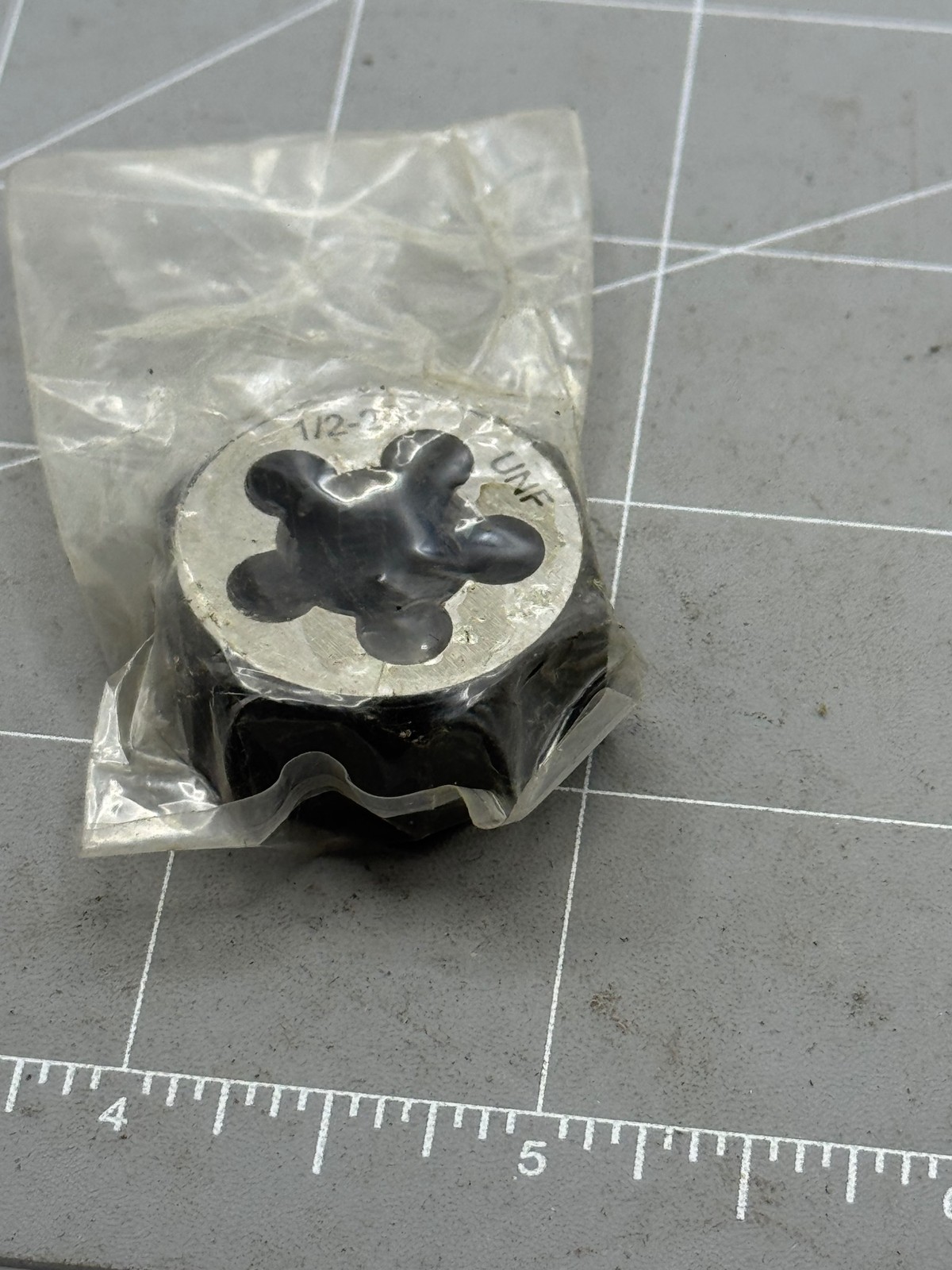 1/2-20 UNF Threading Die Hexagon Round Die Metalworking Tool Thread Cutter