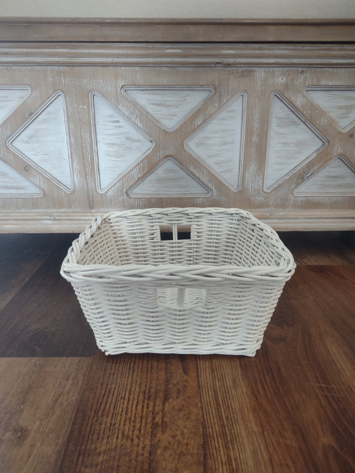 Pottery Barn Kids Sabrina Basket Medium Tapered, White ~ NEW