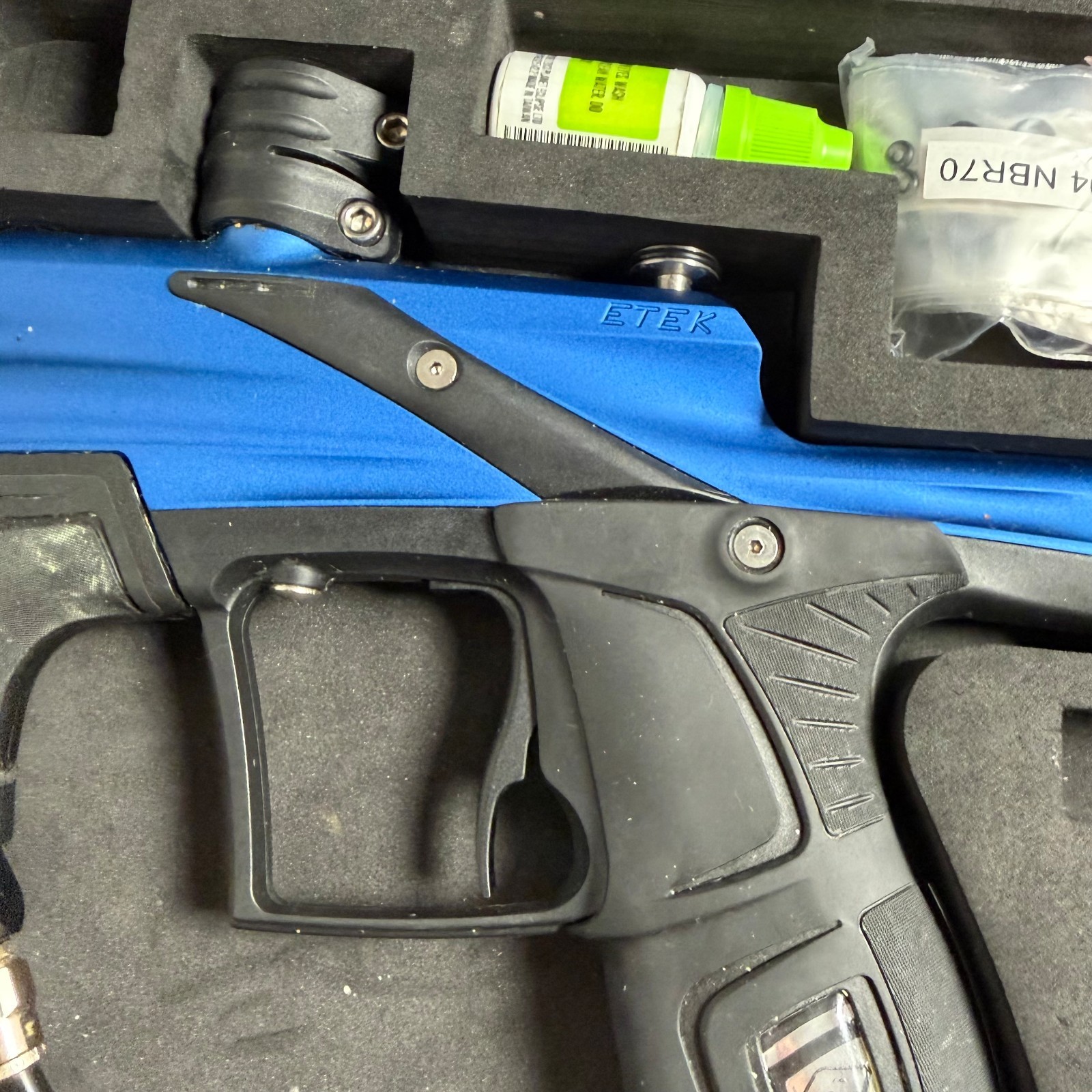 Planet Eclipse Etek 5 Blue Black 2-Piece Barrel Electronic Paintball Marker Gun