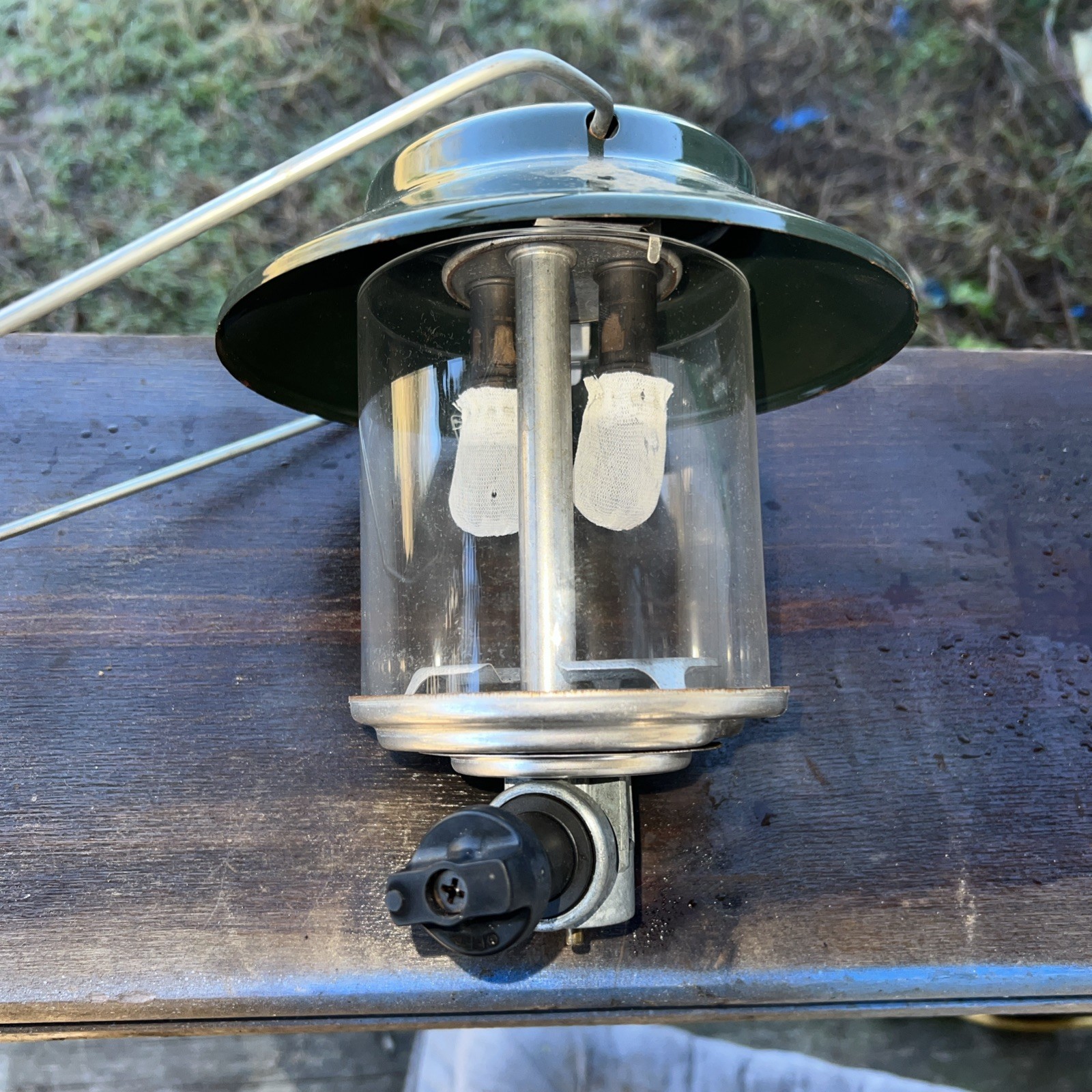 Coleman Propane Lantern Dual Mantle In Working Condition