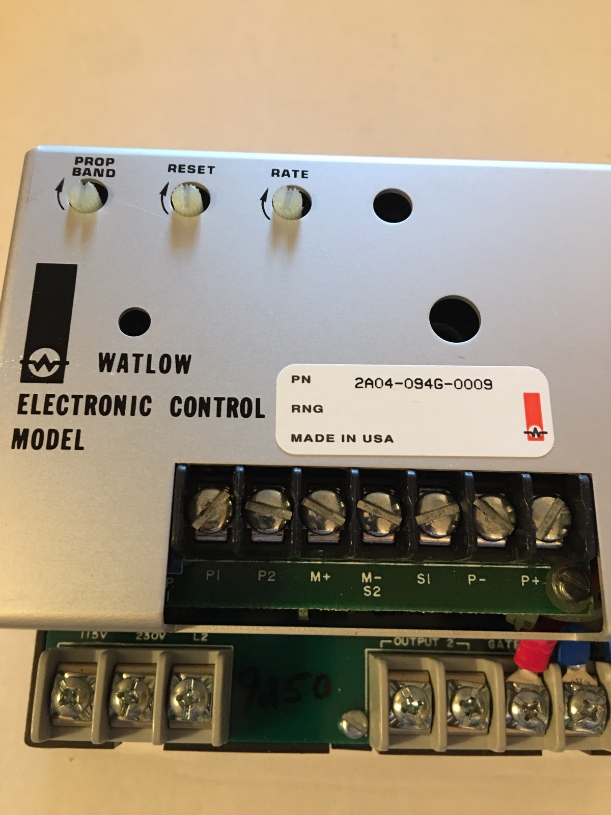 Watlow Electronic Control 2A04-094G-0009