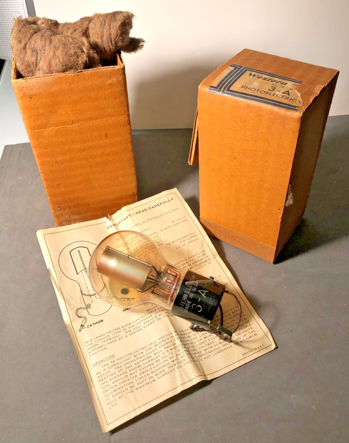 Vintage, Western Electric Type 3A Photocell, original Packaging, C1926