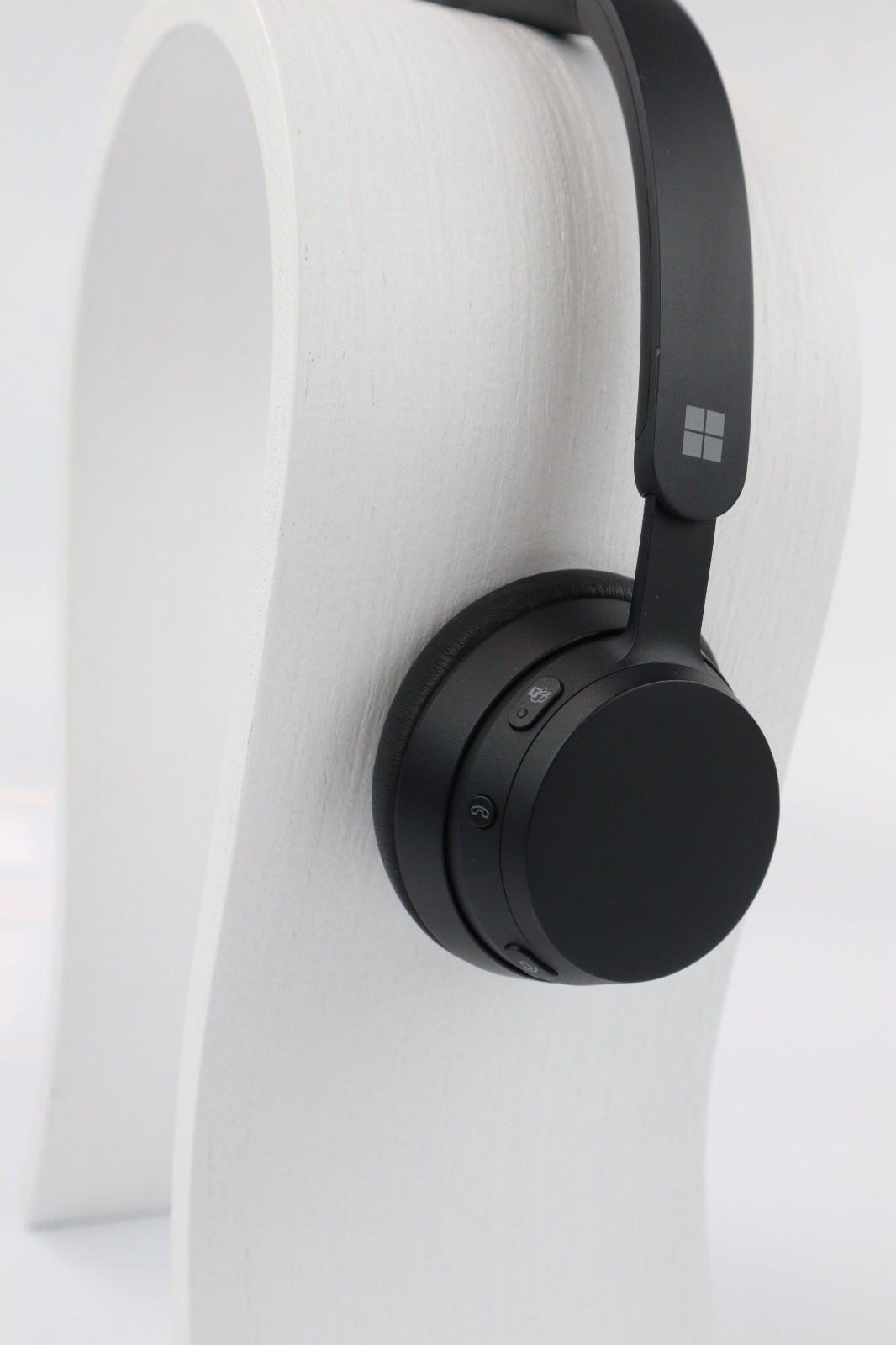 Microsoft Modern Wireless Headset - Bluetooth Headset Wireless