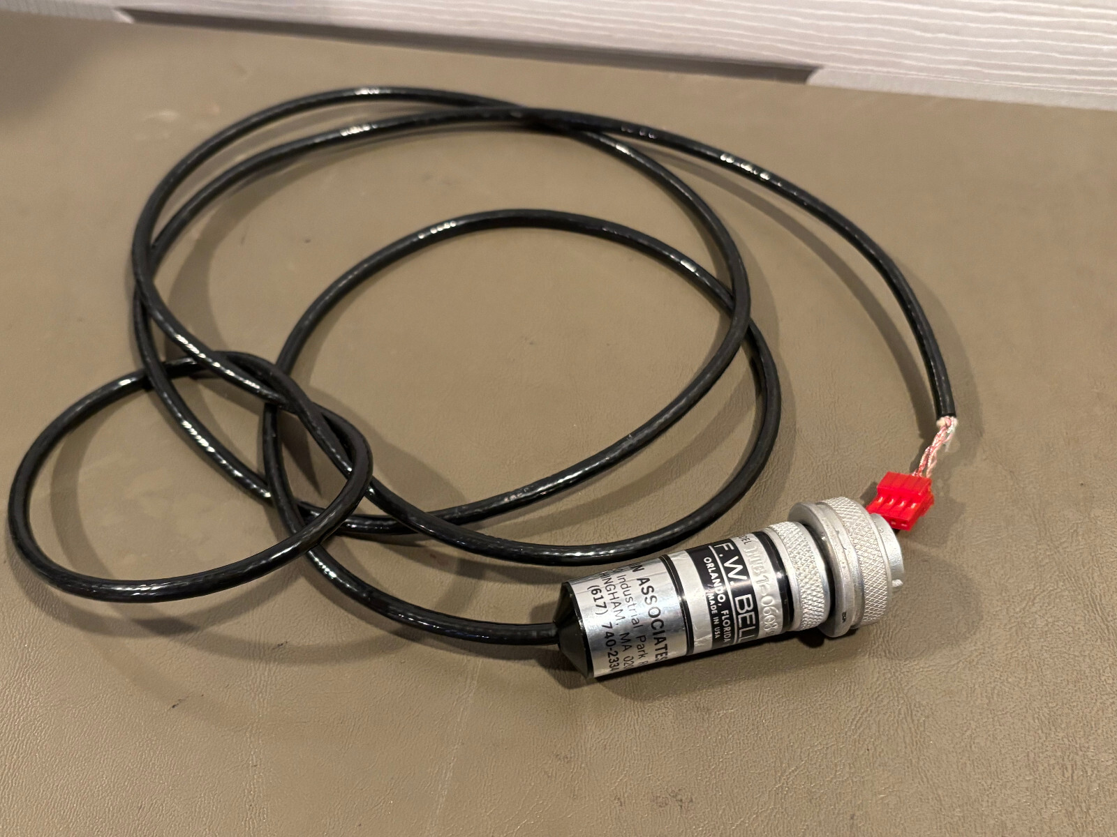 F.W. Bell HTB1-0608 Gaussmeter Grip Probe - Untested