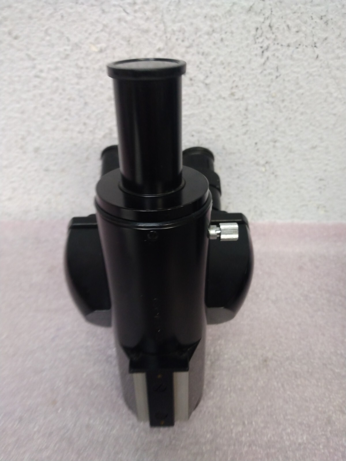Vintage Ernst Leitz Wetzlat Microscope UCD NEM 959 ( GERMANY )