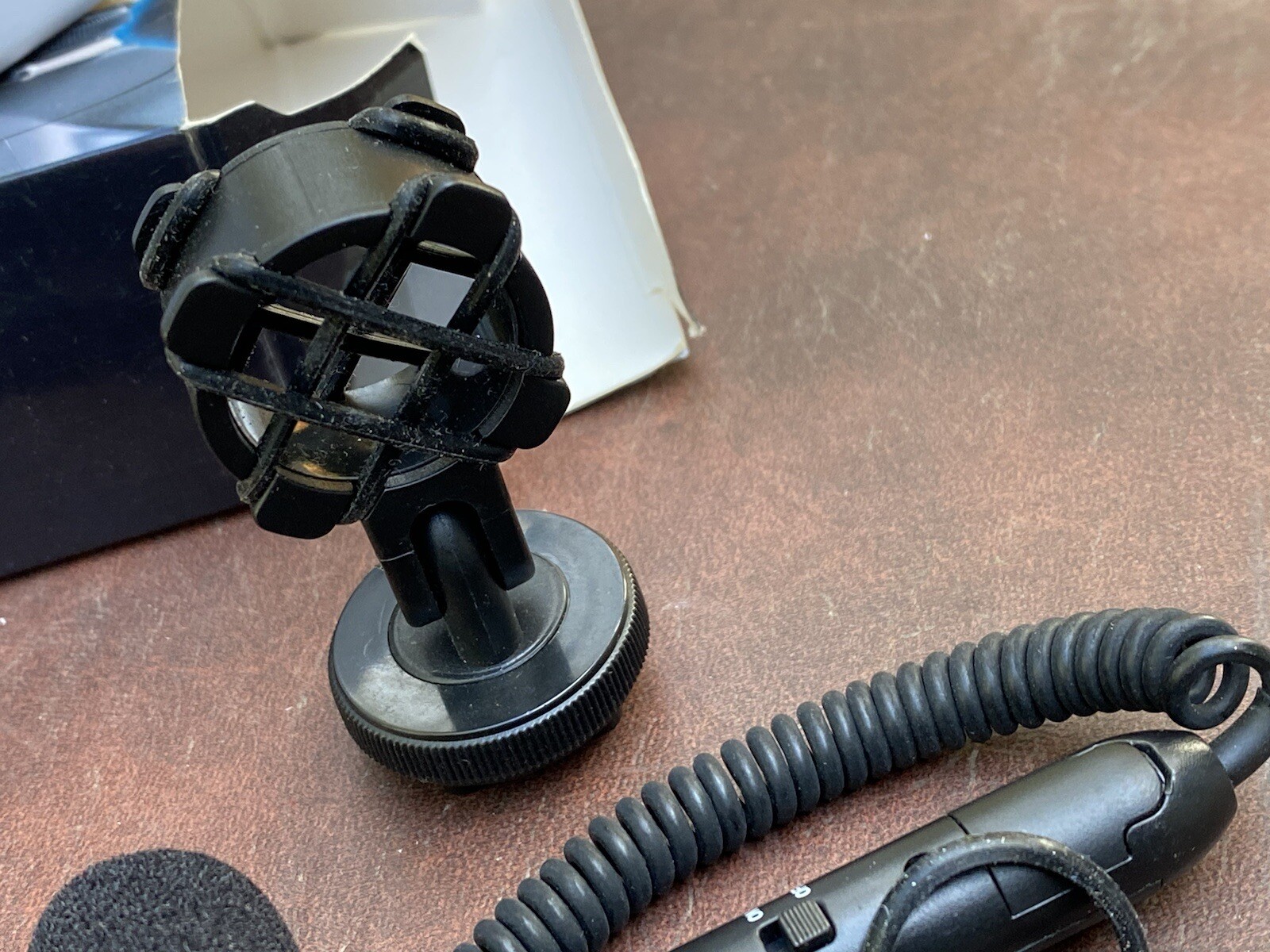 🎤Bower MIC300 Mini Shotgun Condenser Microphone Black