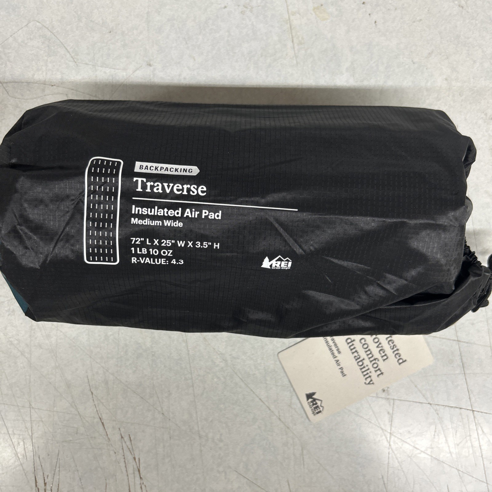 REI Co-Op Backpacking Traverse Insulated Airpad Medium Wide 72x25x3.5 - NEW