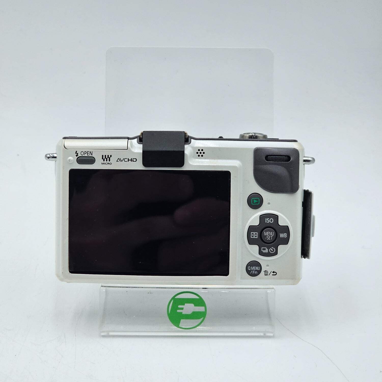 Panasonic GF2 DMC-GF2 12.1MP Compact Digital Camera Kit