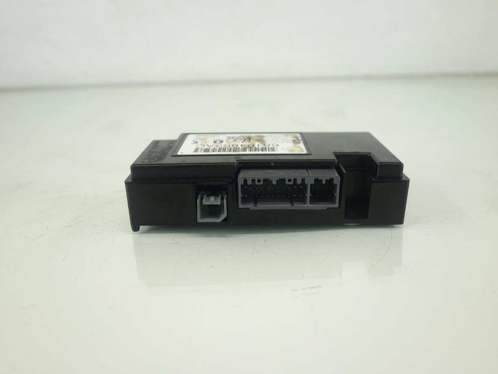 12 DODGE AVENGER Telematics Communication Uconnect Control Module 68104903AC
